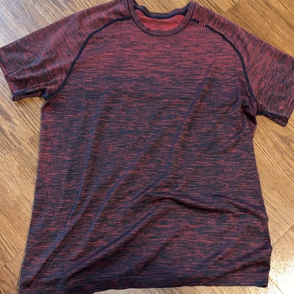 lululemon athletica Other - Lululemon Metal Vent Tech Short Sleeve Men's L  Athletic Shirt